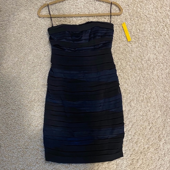 NWT Alice & Olivia Strapless Dress